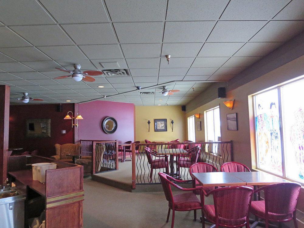 Town And Mountain Hotel Whitehorse Extérieur photo